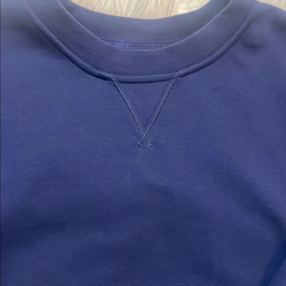 Lululemon All Yours Crew - Picture 4 of 5